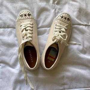 Coach light pink tennis shoes, new with tags, never worn